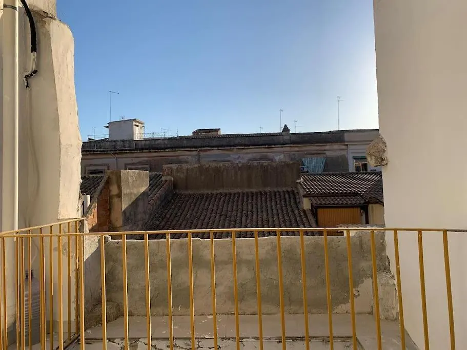 Deni'S Apartments Per 2 Con Veranda Balcone Syracuse